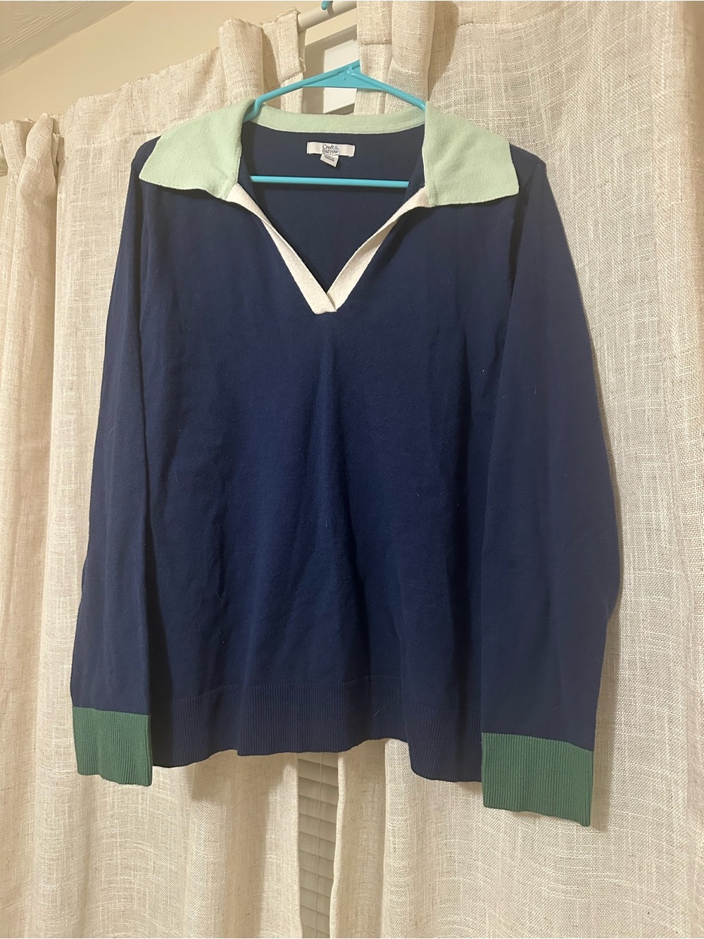 croft & barrow Navy V-Neck Sweater with Mint Collar and Green Cuffs